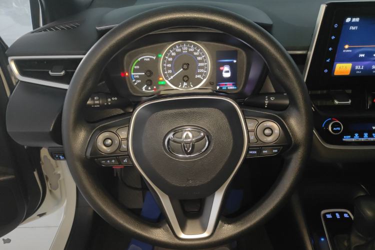 Used Toyota Levin 2019 Dual-Engine 1.8H E-CVT Luxury Edition China VI Standard
