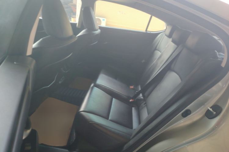 TDK.VehicleDetails.img