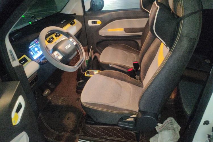 Used Chery QQ Ice Cream 2022 120km Conical Shape Lithium Iron Phosphate
