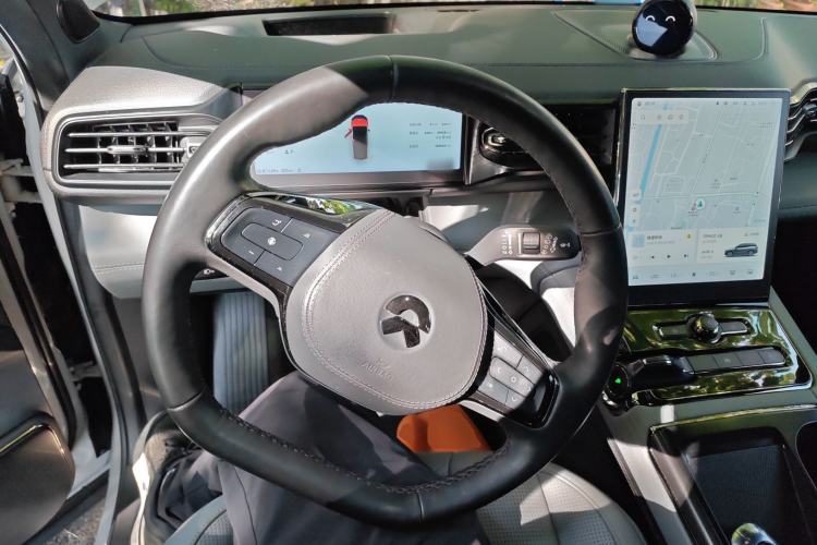 Used Nio ES8 2020 580 km Range 7-Seater Version
