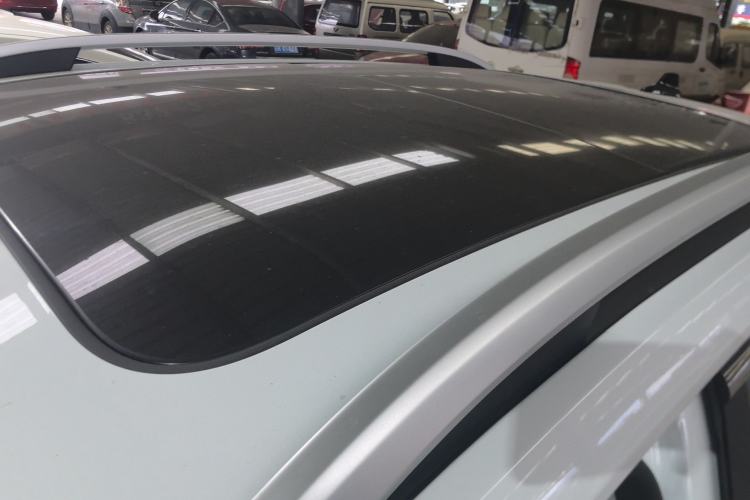 Used Roewe RX5 2025 PLUS 330TGI Automatic Trendsetting Smart Edition
