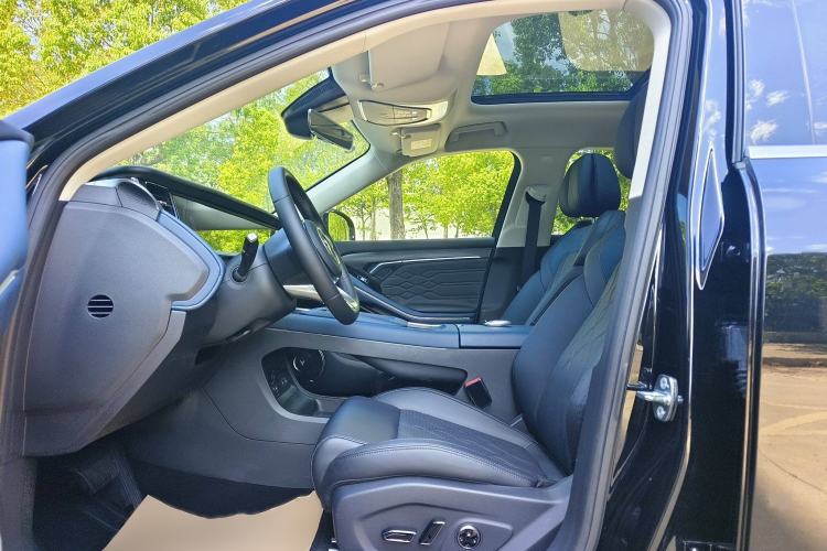 Used VOYAH FREE 2024 Ultra-Long Range Intelligent Driving Version
