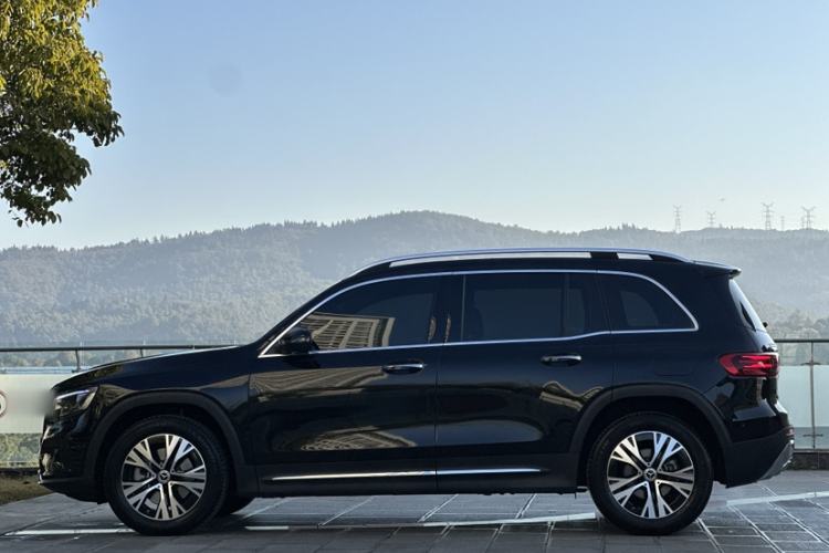 Used Mercedes-Benz GLB 2024 Refresh GLB 220 Dynamic Edition
