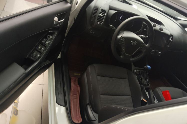 Used Kia K3 2016 1.6L Automatic with Sunroof
