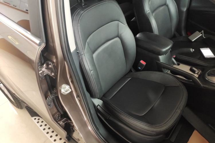 Used Kia Sportage R 2014 2.0L Automatic Two-Wheel Drive GLS Trim
