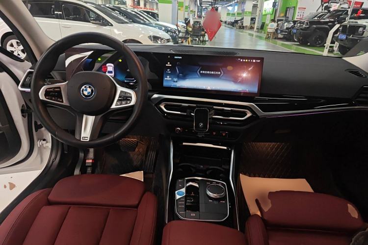 Used BMW i3 2024 eDrive 35 L