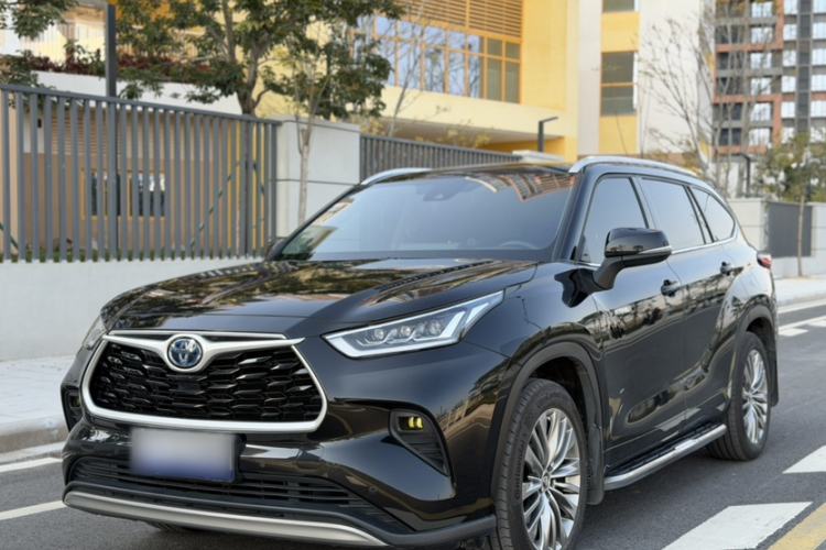 Used Toyota Highlander 2022 Dual-Engine 2.5L Four-Wheel Drive Prestige Version 7 Seats