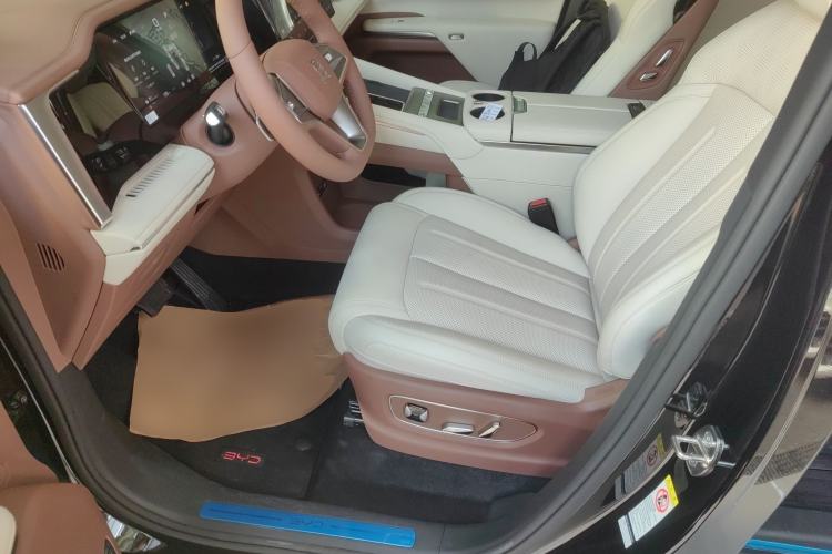 Used BYD Xia 2025 DM-i 1.5T 180km Beyond Edition
