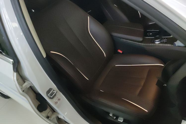 Used BMW 5 Series 2018 530Li xDrive Luxury Package
