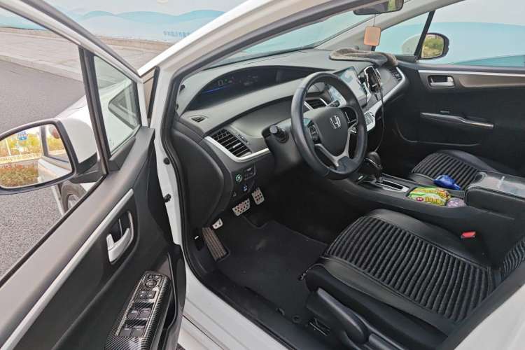 Used Honda Jade 2017 1.8L Automatic Classic Edition 5 seats