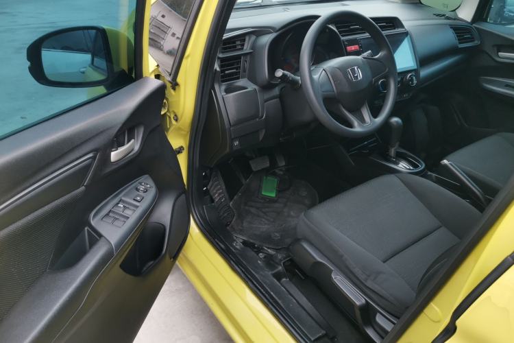 Used Honda Fit 2014 1.5L LX CVT Comfort Model
