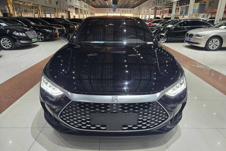 Used BYD Han 2023 DM-i Champion Edition 121KM Prestige Model
