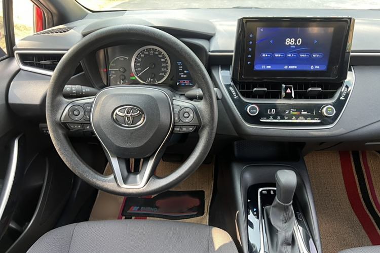 Used Toyota Levin 2022 Dual-Motor 1.8H E-CVT Leading Edition
