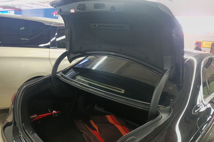 Used Mercedes-Benz E-Class 2023 Facelift E 260 L