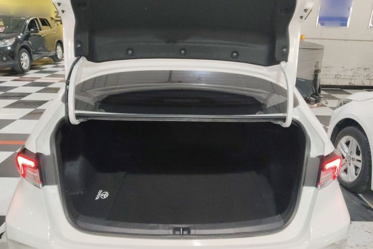 Used Toyota Corolla 2024 1.8L Smart Electric Hybrid Dual-Engine Elite Edition
