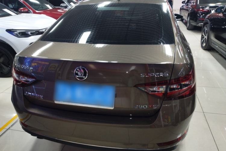 Used Skoda Superb 2018 TSI280 DSG Comfort Edition China VI Standard