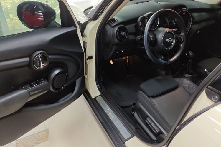 Used  MINI 2016 1.5T COOPER Five-Door Edition