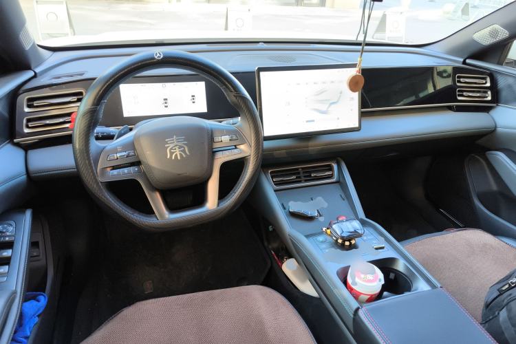 Used BYD Qin L 2025 DM-i Smart Drive 120KM Leading Model