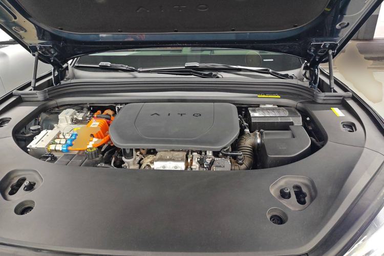 Used Hima AITO M9 2024 Range-Extended Ultra Version 42 kWh 6-Seater Model
