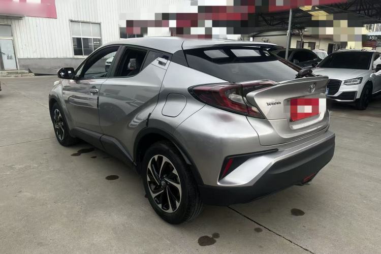 Used Toyota IZOA 2020 2.0L Yichi Version
