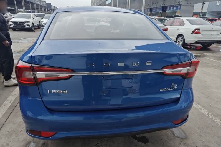 Used Roewe i5 2020 1.5L Manual 4G Connect Leehao Flagship Edition
