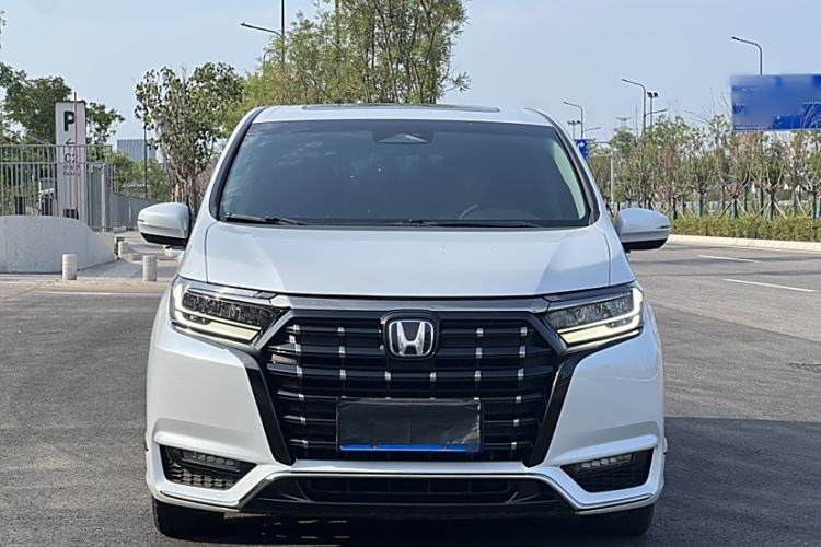 Used Honda Elysion 2024 2.0L eHEV Luxury Edition
