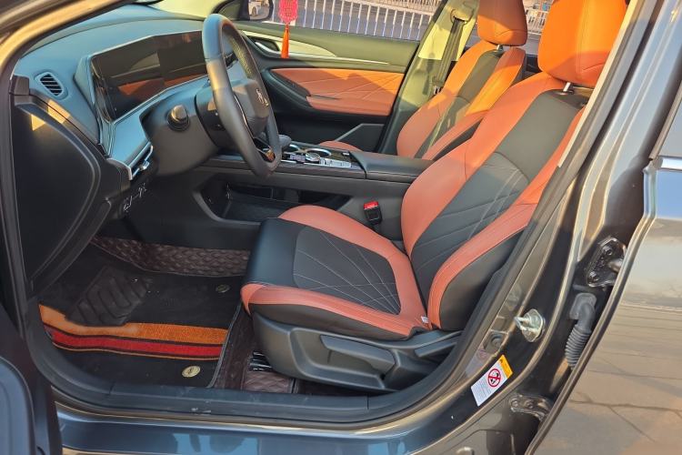 Used Changan Eado 2022 PLUS Blue Whale NE 1.4T GDI DCT Prestige Edition
