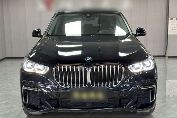 Used BMW X5 2022 Restyled xDrive 30Li Luxury Version M Sport Package
