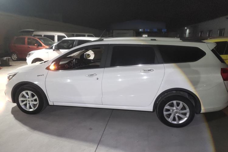 Used Baojun 310W 2017 1.5L Manual Fashion Model China V
