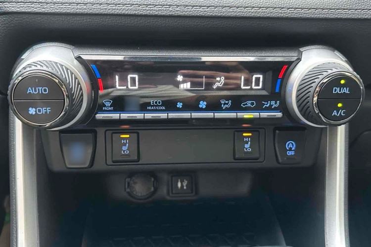 Used Toyota RAV4 2020 2.0L CVT Two-Wheel Drive Fashion PLUS Edition
