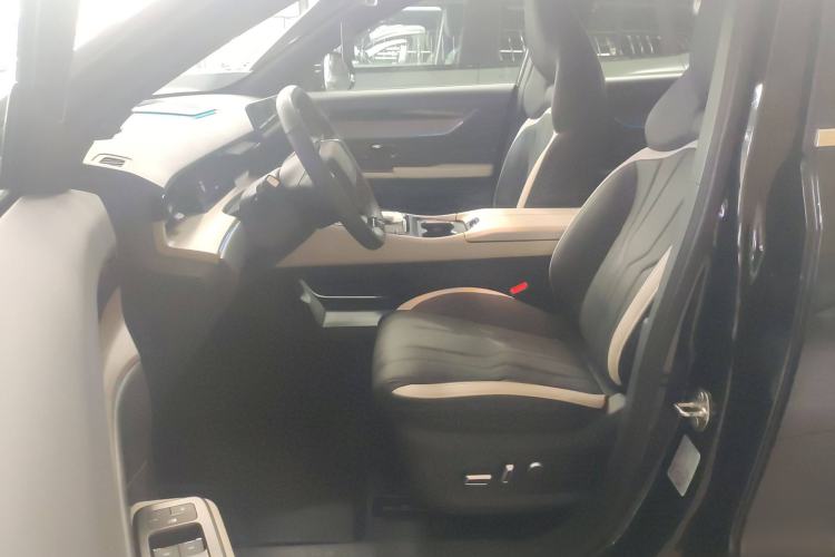 Used  Shanhai L6 2024 1.5TD DHT ULTRA
