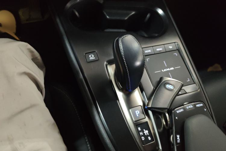 Used Lexus UX New Energy 2020 300e Pure·Joy Edition
