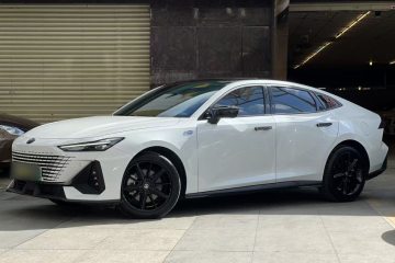 Used Changan UNI-V iDD 2023 Zhidian iDD 1.5T 113km Smart & Fun Version (Rapid Edition)