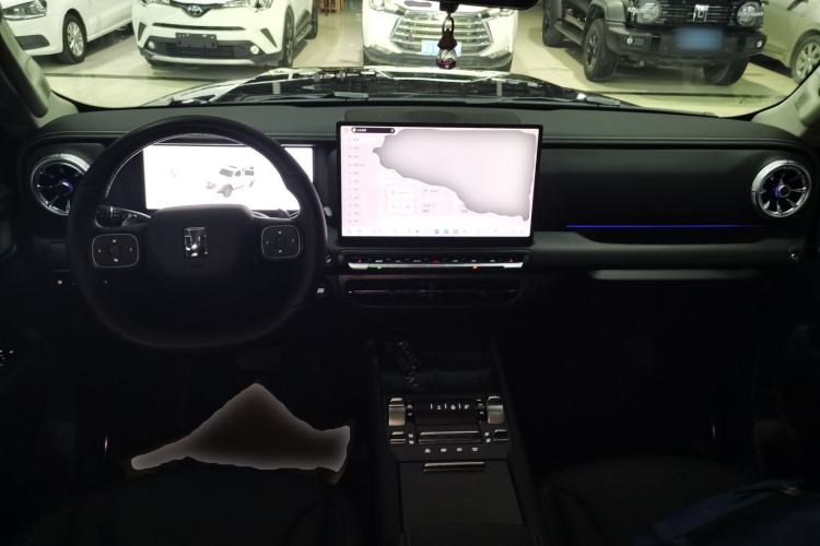 Used Tank 300 New Energy 2025 Hi4-T