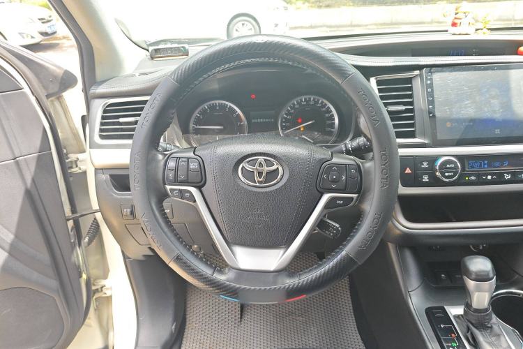 Used Toyota Highlander 2017 2.0T Four-Wheel Drive Luxury Edition 7 Seats
