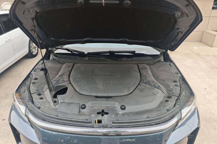 Used  E5 PLUS 2025 165 km Long-Range Version PLUS 5-Seater
