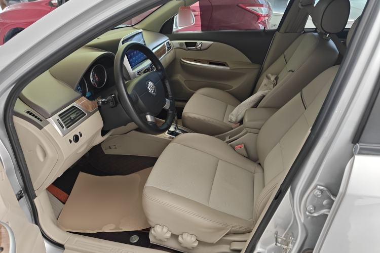 Used Buick Excelle 2015 1.5L Automatic Classic Model