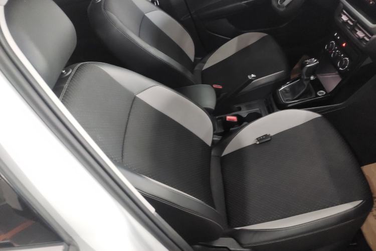 Used Volkswagen Tacqua 2021 200TSI DSG JoyConnect Edition