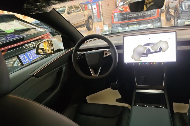 Used Tesla Model Y 2025 Rear-Wheel-Drive Version