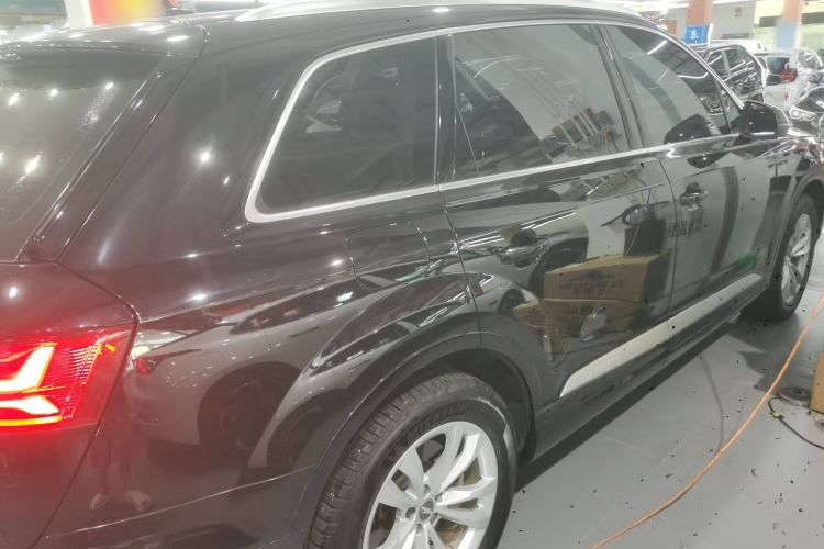 Used Audi Q7 2018 45 TFSI Technology Edition
