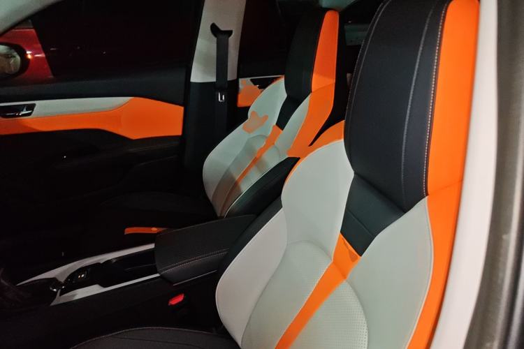 Used Dongfeng Aeolus Yixuan 2023 Mach Edition 1.5L Automatic Chasing Shadow Version
