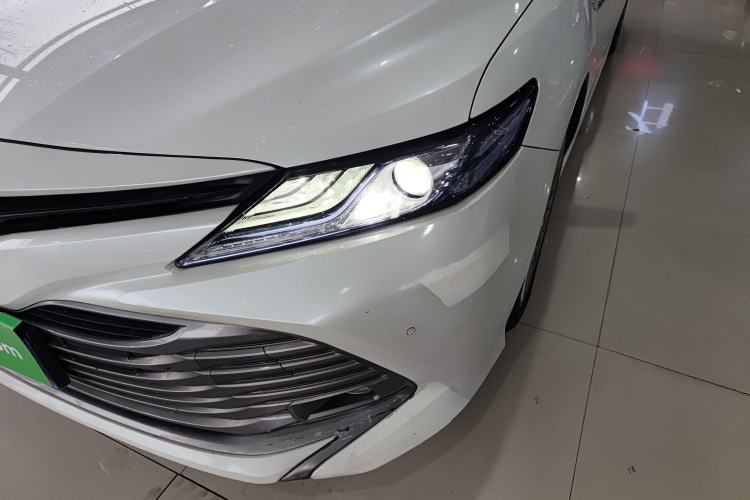 Used Toyota Camry 2018 Dual-Engine 2.5 HG Luxury Edition
