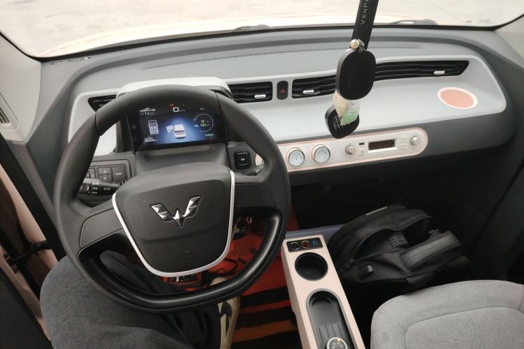 Used Wuling Hongguang MINIEV 2021 Macaron Fashion Model Lithium Iron Phosphate
