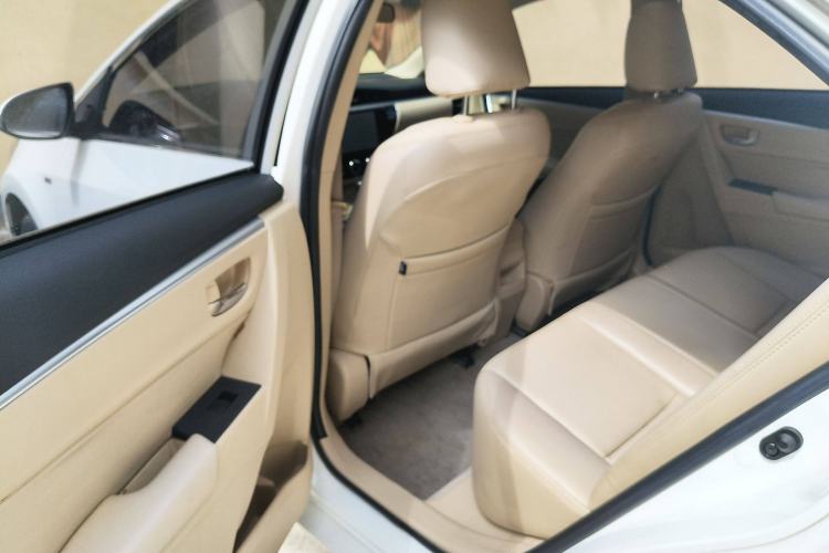 Used Toyota Corolla 2014 1.6L CVT GL-i
