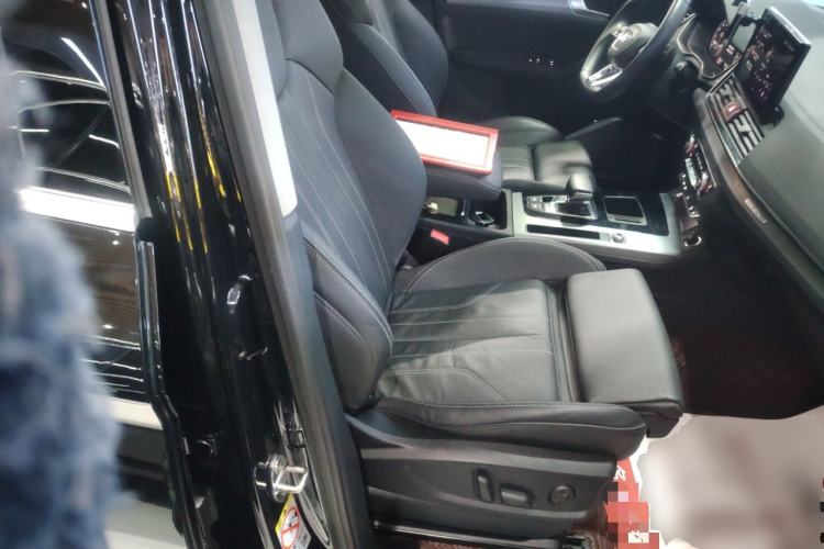 Used Audi Q5L 2022 40T Fashionable and Dynamic Model