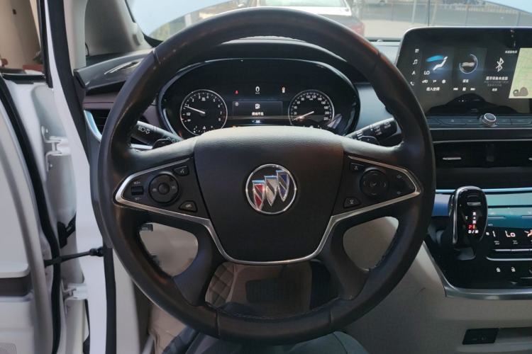 Used Buick GL8 2021 Land Cruiser Executive Class 652T Luxury Model
