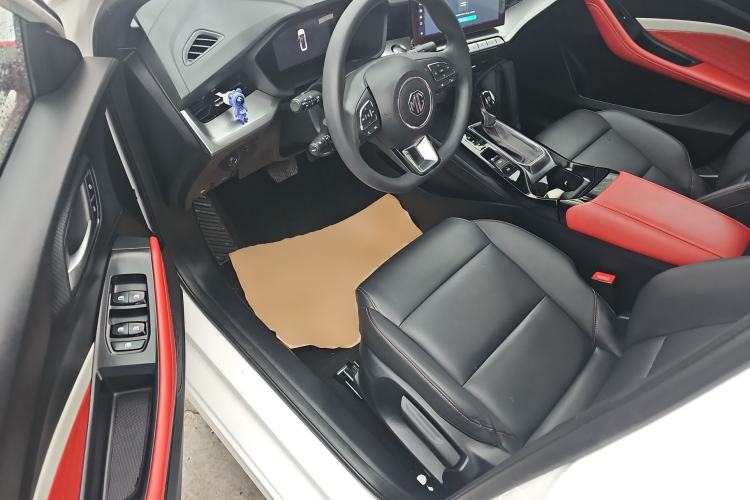 Used MG 5 2023 180 DVVT CVT Luxury Edition
