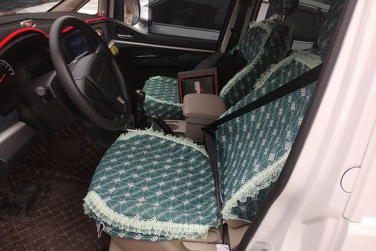 Used FORTHING Lingzhi 2025 M5 1.5T Long Wheelbase Base Model 7-Seater
