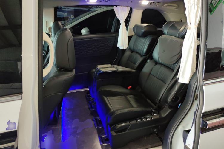 Used Honda Elysion 2024 2.0L eHEV Luxury Edition
