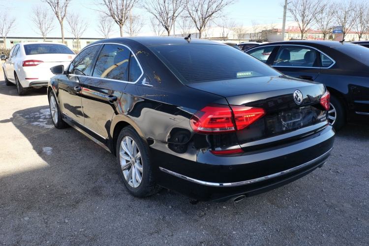 Used Volkswagen Passat 2017 330TSI DSG Luxury Edition
